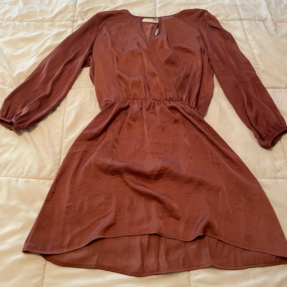 Brand New Forever 21 Large rose/coral/tan dress.